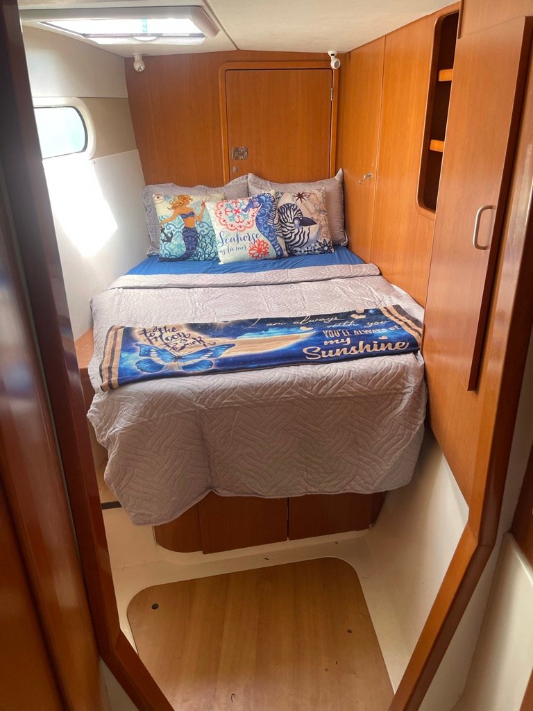 293CE1E7-8001-479E-8264-F6E896C1CA4E_1_105_c