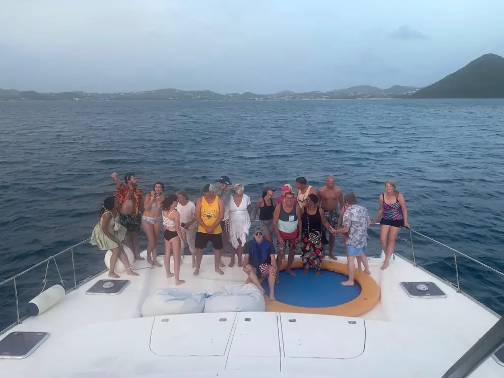 B2BF49A0-E42F-4D19-8E4B-493D7FB1A13D_1_105_c (1)
